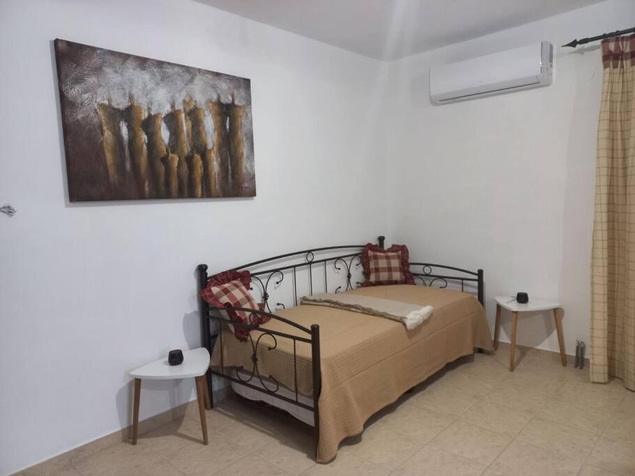 Sophie'S Sunny Spot 1 Apartment Yefira Екстериор снимка