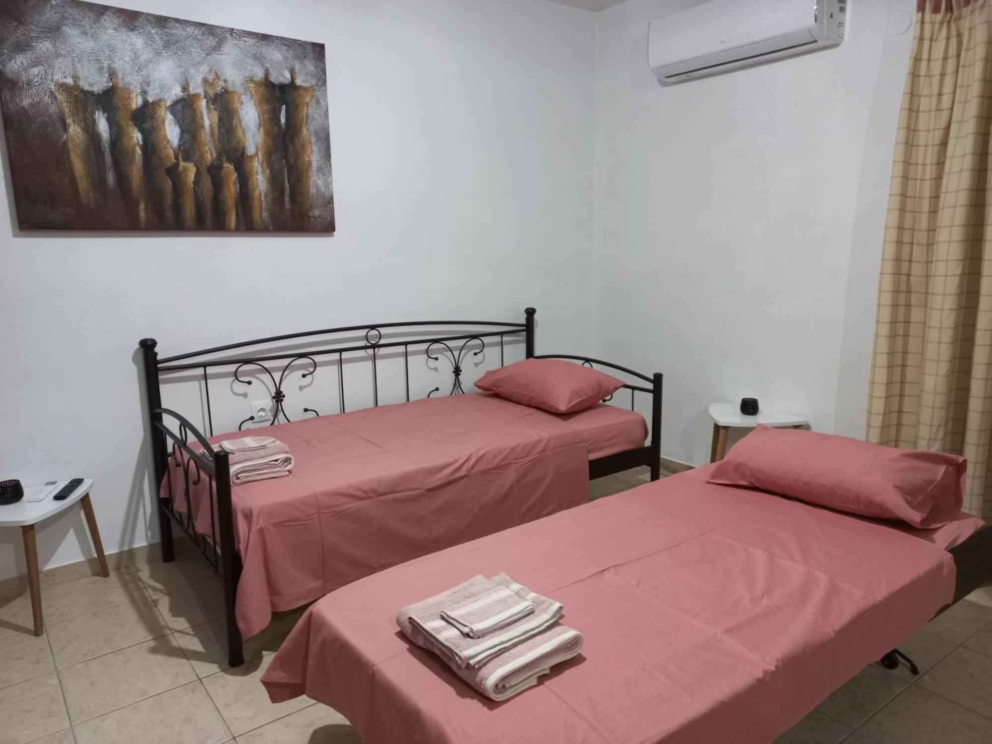 Sophie'S Sunny Spot 1 Apartment Yefira Екстериор снимка